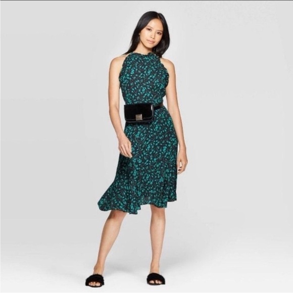 Who What Wear Floral Print A-Line Halter Sleeveless Dress. New With Tags. - Picture 3 of 9